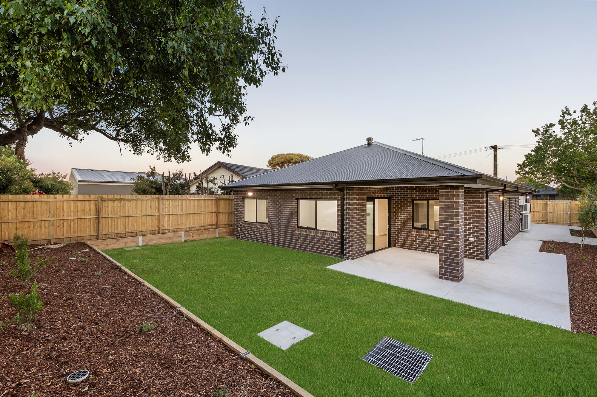 06 jillian street cranbourne backyard