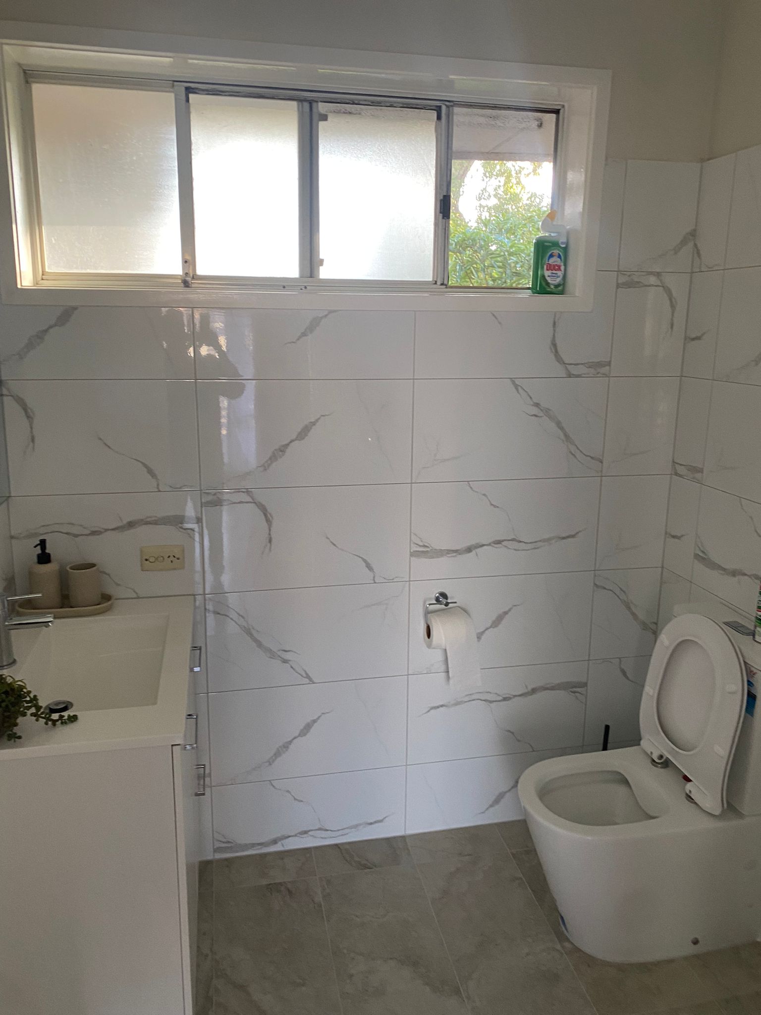 07 elm street bayswater bathroom vanity toilet